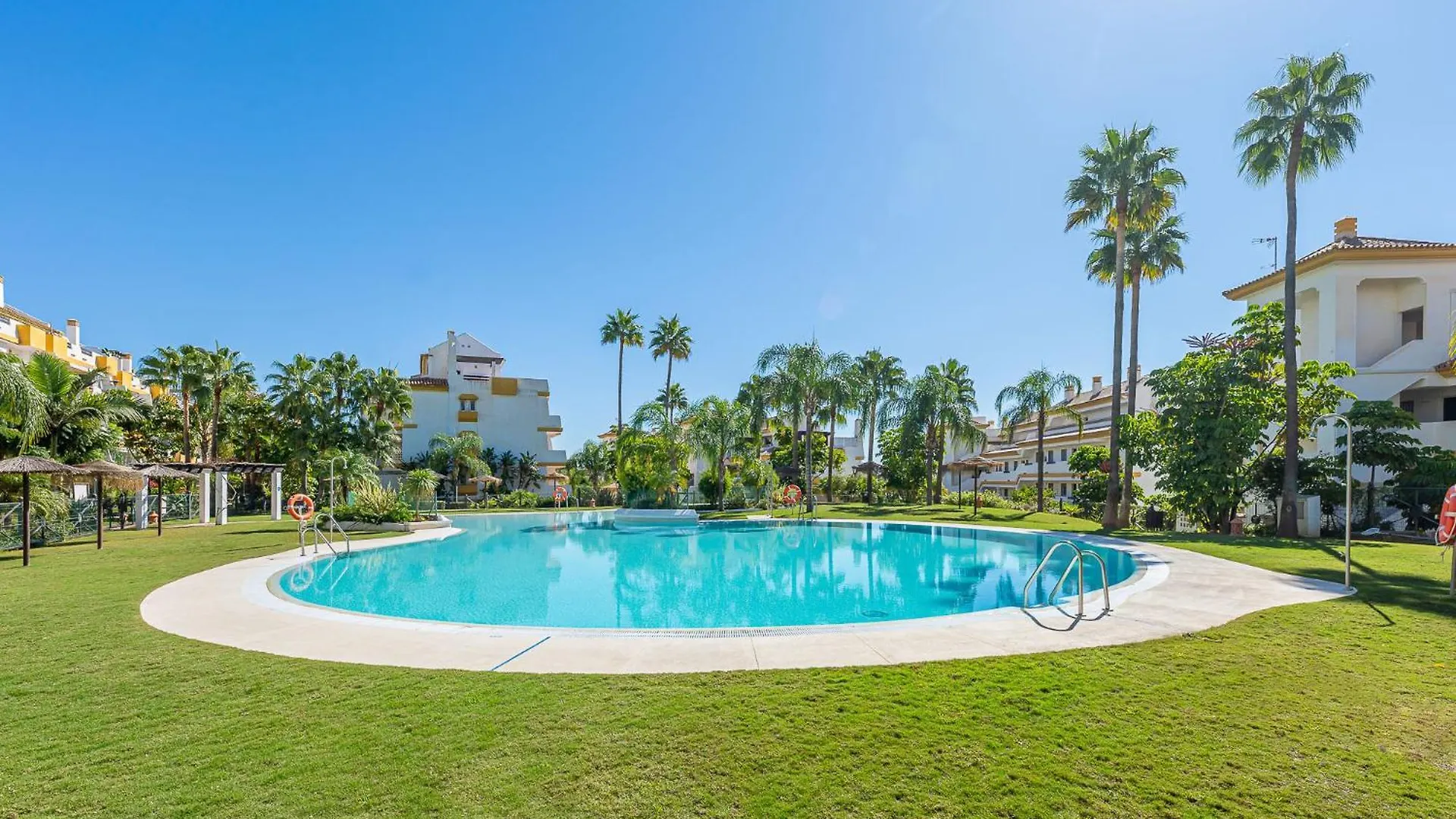 Superior Calanova Grand Golf Apartment La Cala De Mijas Spain